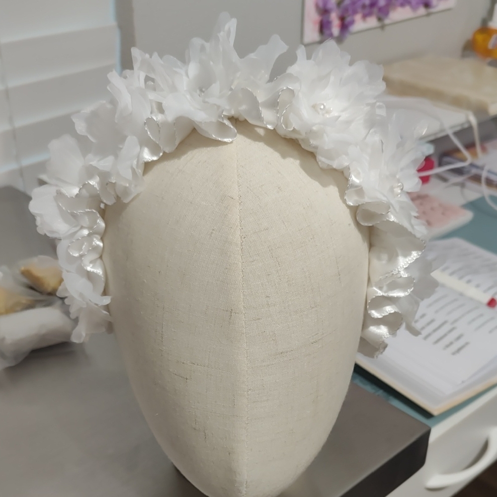 White Floral Kids Hairband